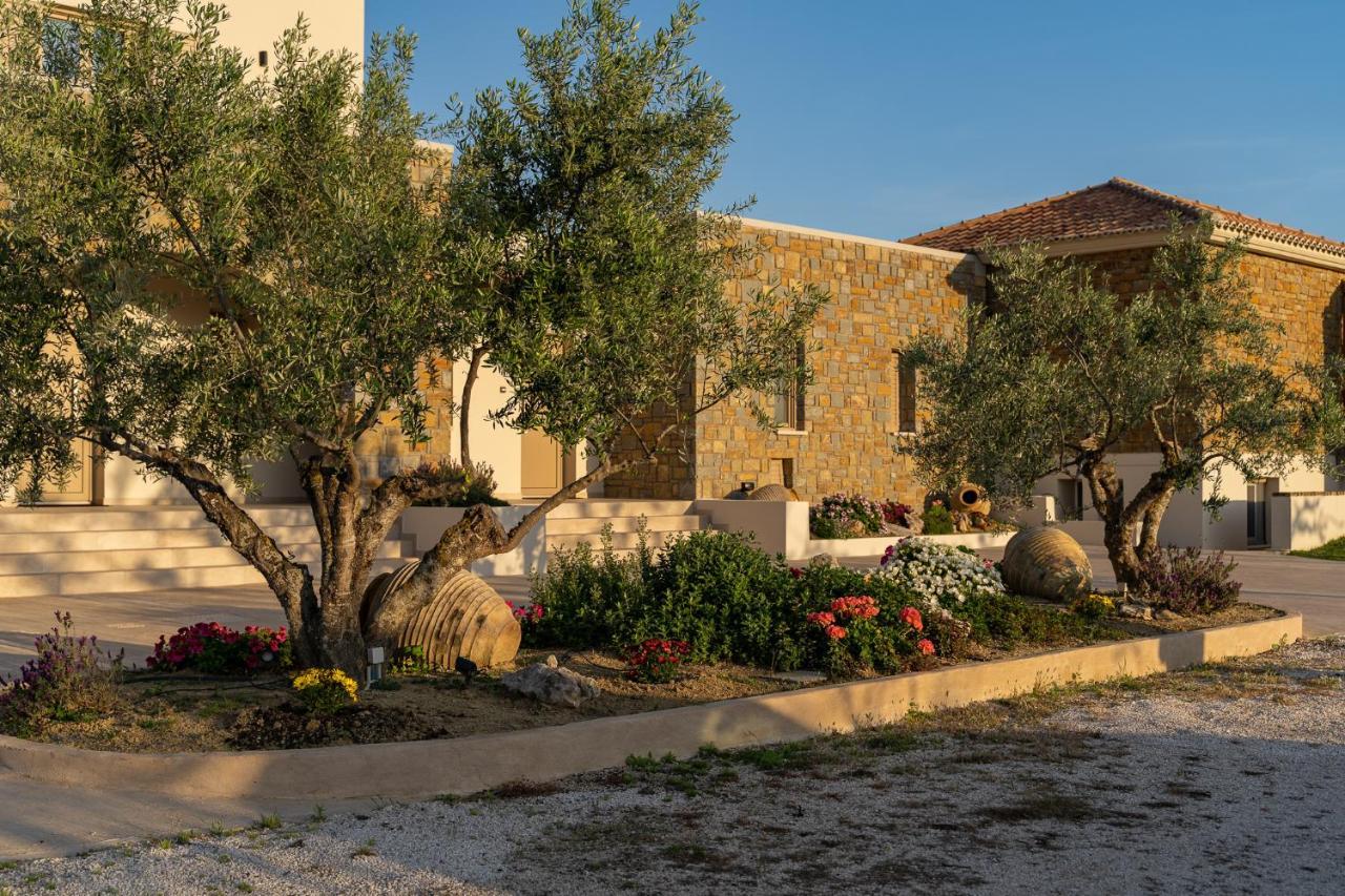 Quinta Essentia Suites Foiníki Exterior photo
